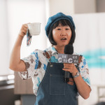 延續2023年的緣份，再次邀請「歐勳洋行 創意耍廢室」Ocean老師，藉由藝術創作訴說環保議題，從生活出發，持續為減廢發聲。