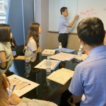 新業建設邱正光副總經理完整講解公司的SOP，流程謹慎詳實與職人團隊的堅持。