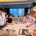 各組根據工作中可能發生的狀況，設計輔導面談計畫，按步就班引導同仁釐清問題、思考解決方式，讓每位夥伴在成長中創造價值。